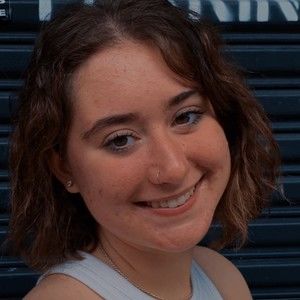 Meet your Posher, Azalea